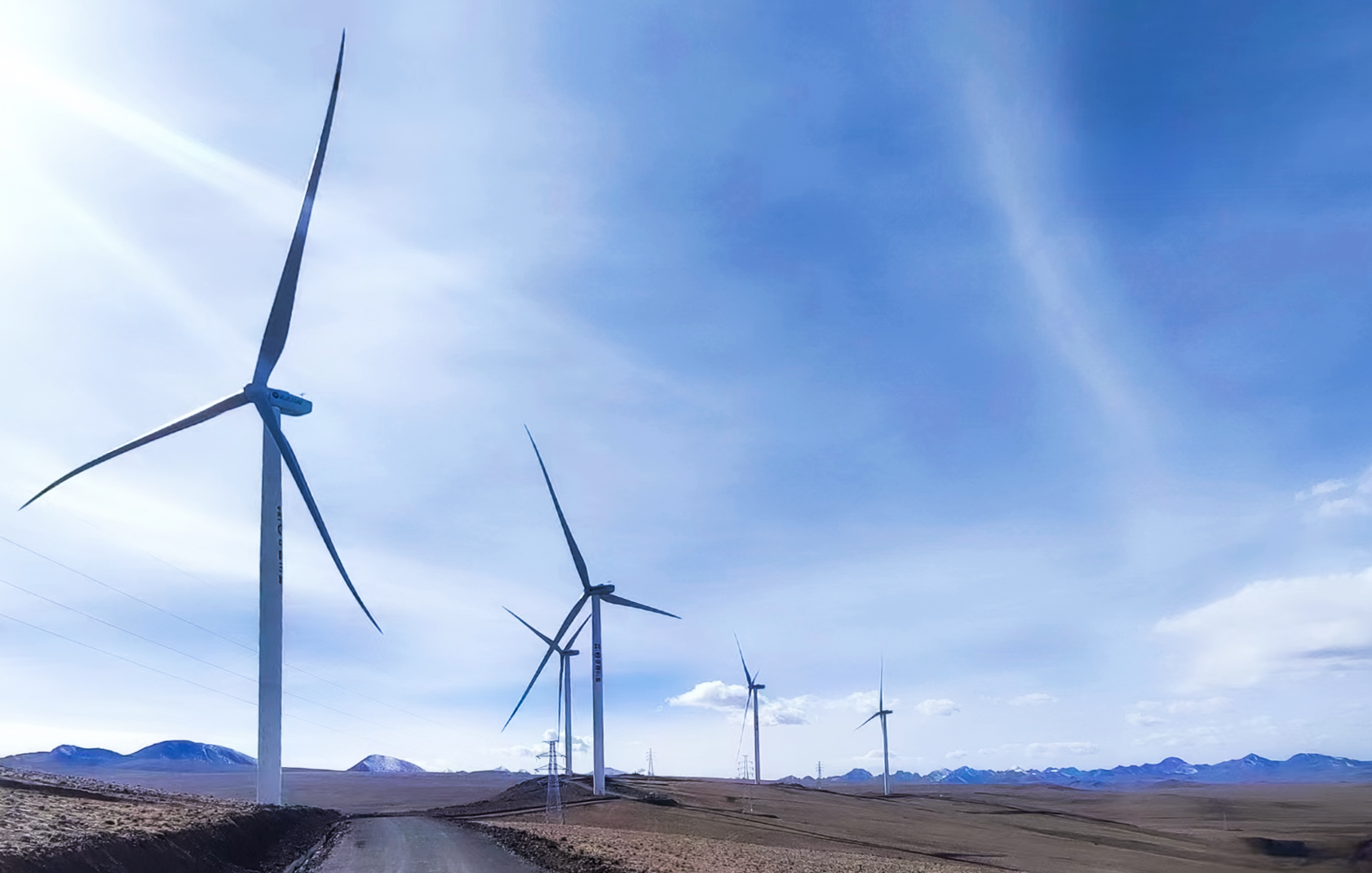 10天完成8台机组调试！新宝GG机组再创超高海拔风电建设事业