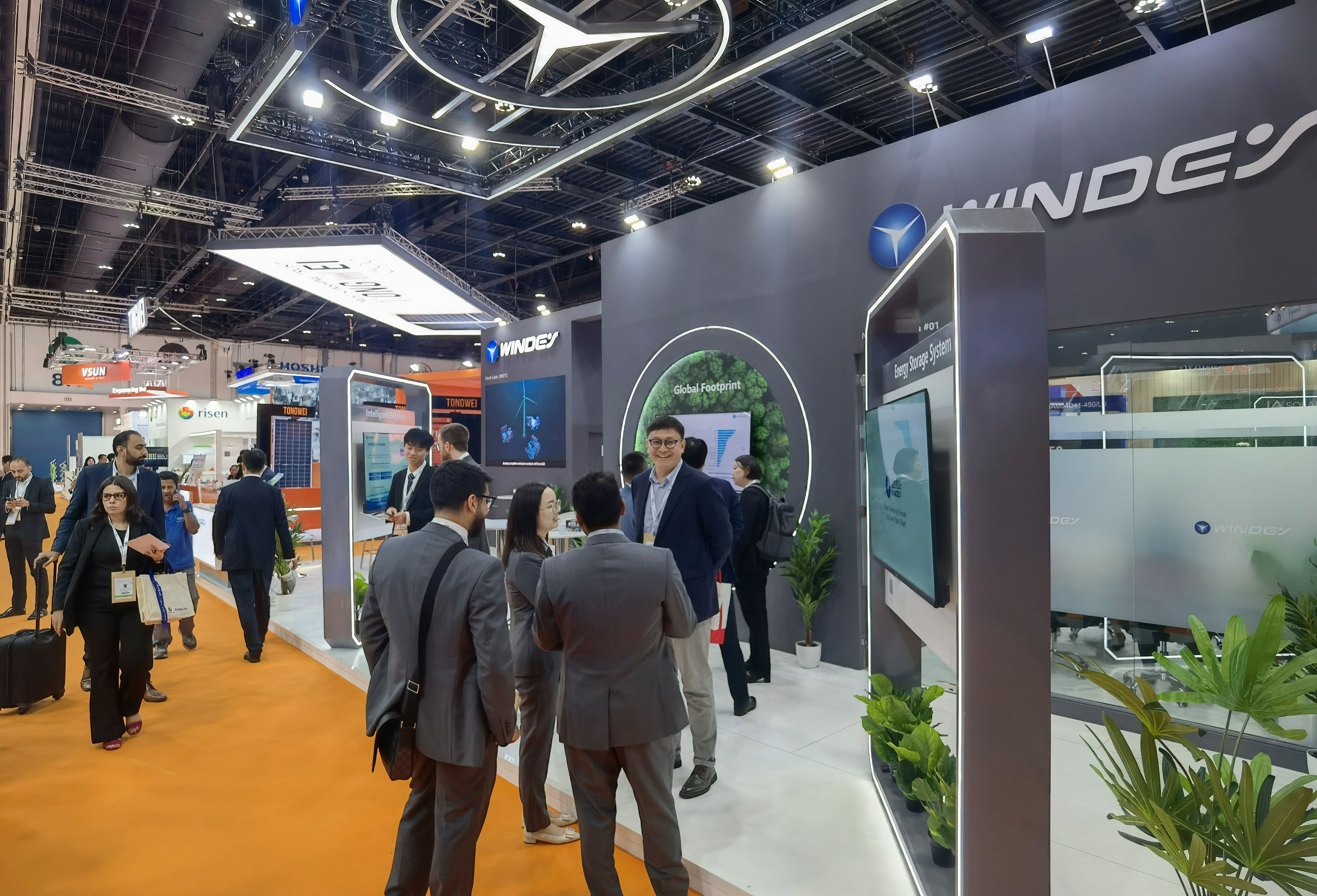 直击会！！！！！！新宝GG股份惊艳亮相2024中东天下未来能源峰会