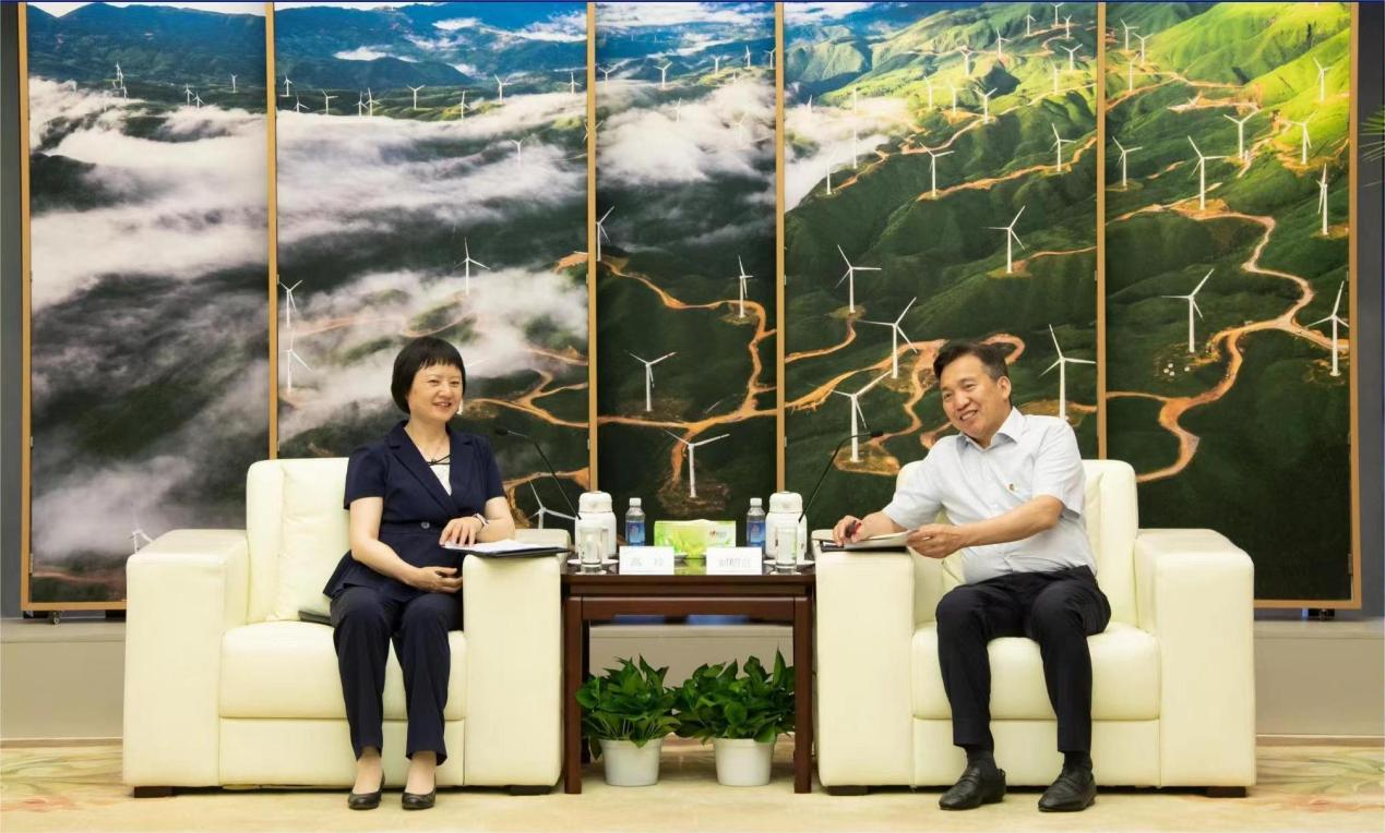 高玲造访国家电投党组书记、、董事长刘明胜