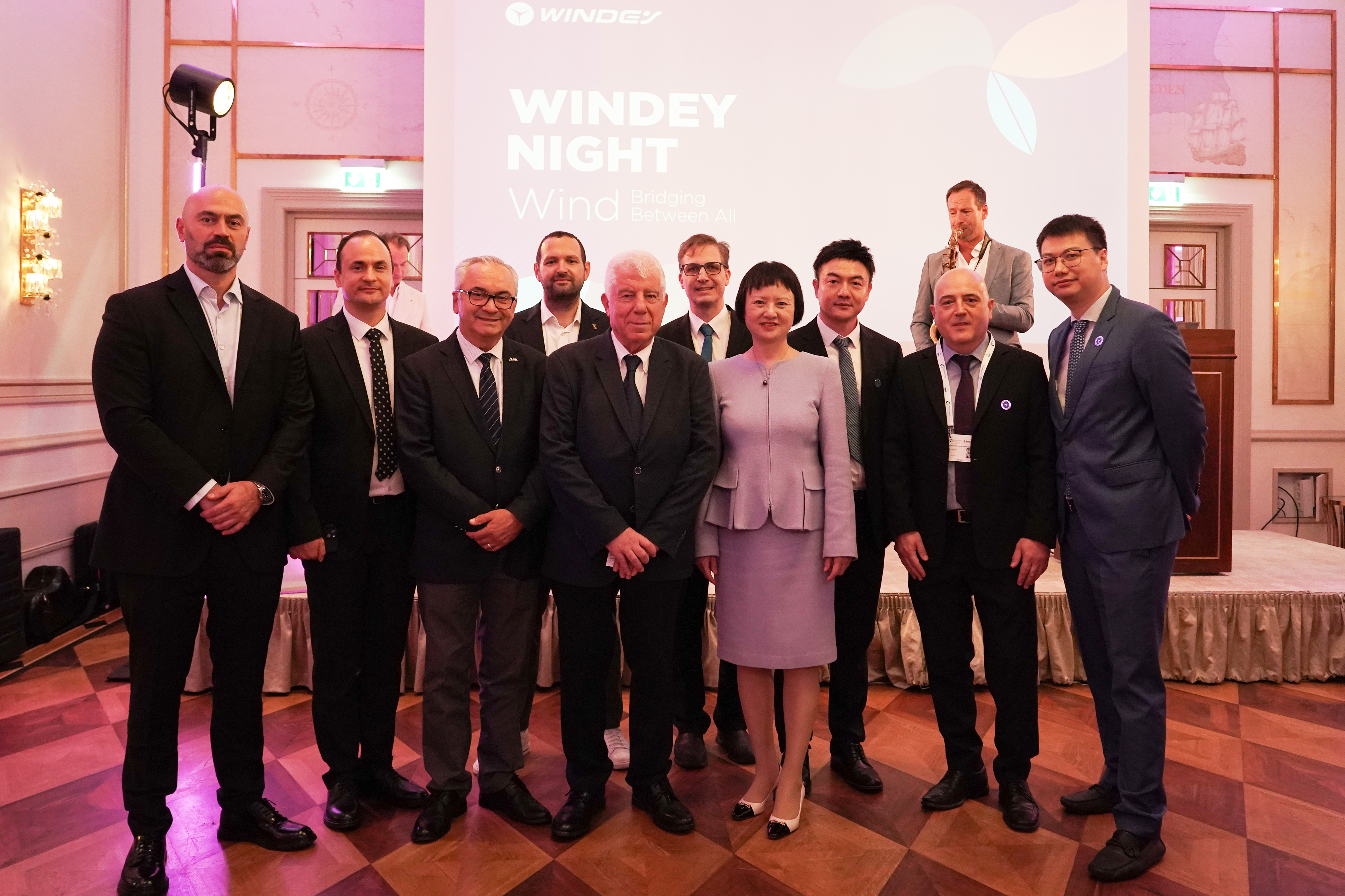 【风联万物】相约“新宝GG之夜” 延揽外洋英才